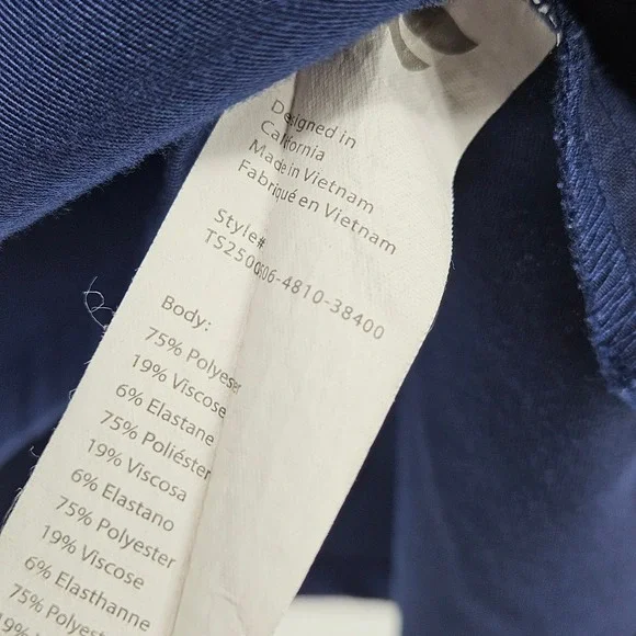 Fabletics Vital Scrub Top Womens 2X Blue Short‎ Sleeve Uniforms Healthcare - Picture 3 of 10